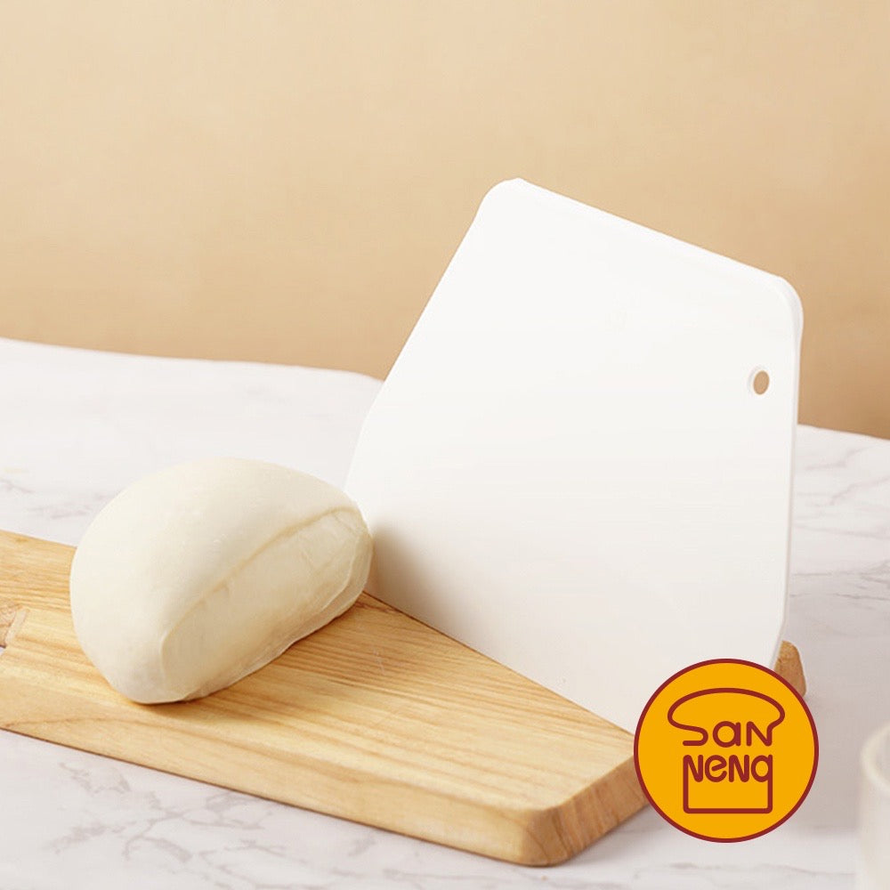 Sanneng Antibacterial Dough Scraper